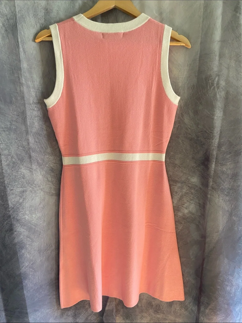 Sleeveless Pink Mini Dress with White Trim and Gold Buttons - Picture 3 of 6